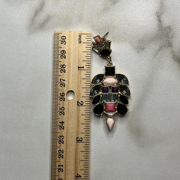 Artistic Gem Earrings - Green - Picture 8 of 8